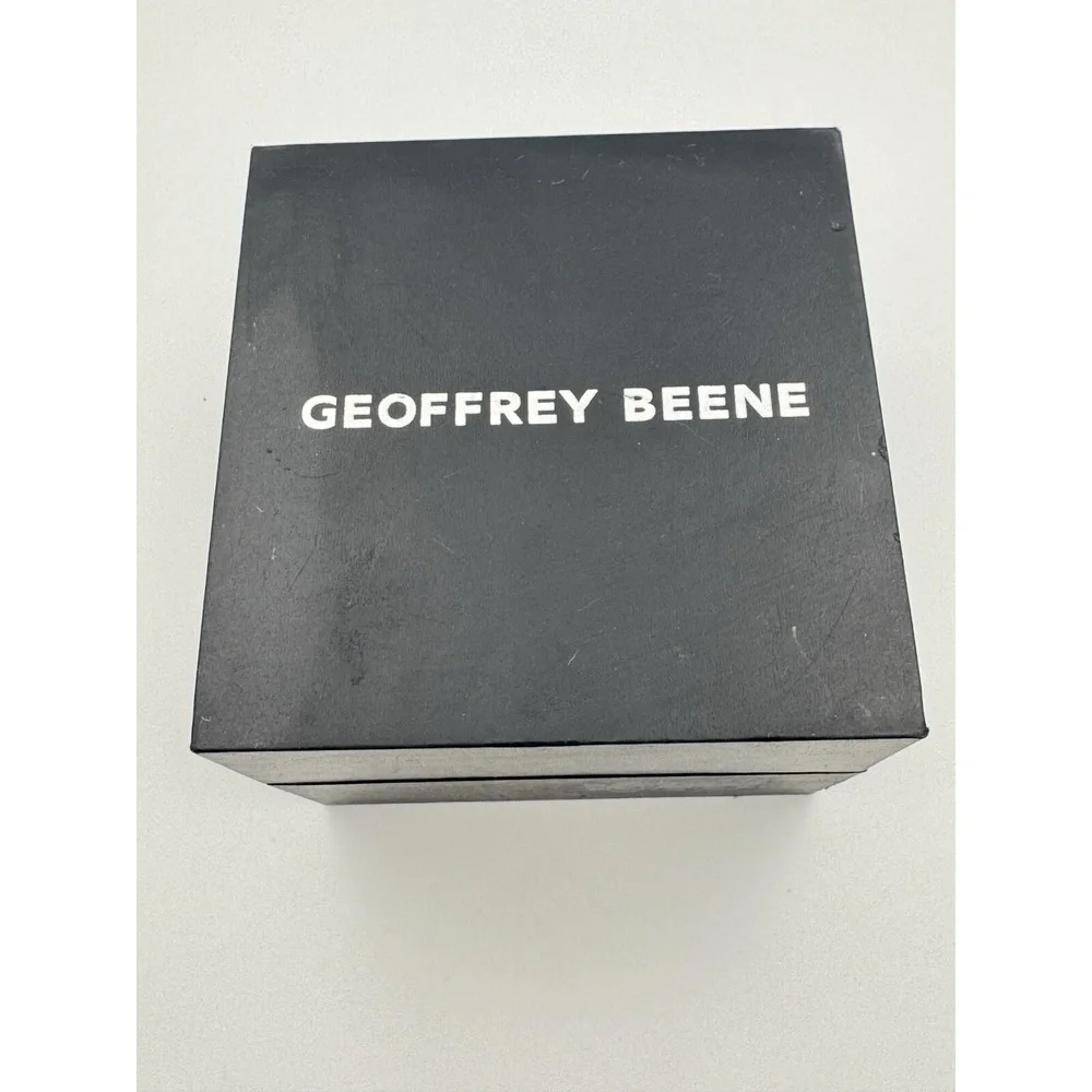 Geoffrey‎ Beene Blue Sapphire Collection Men's Watch Silver Tone WORKS GB8188SL